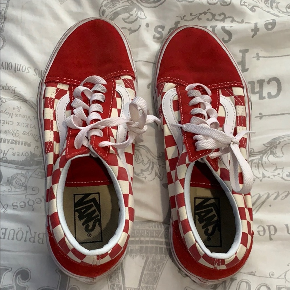 red checkered vans